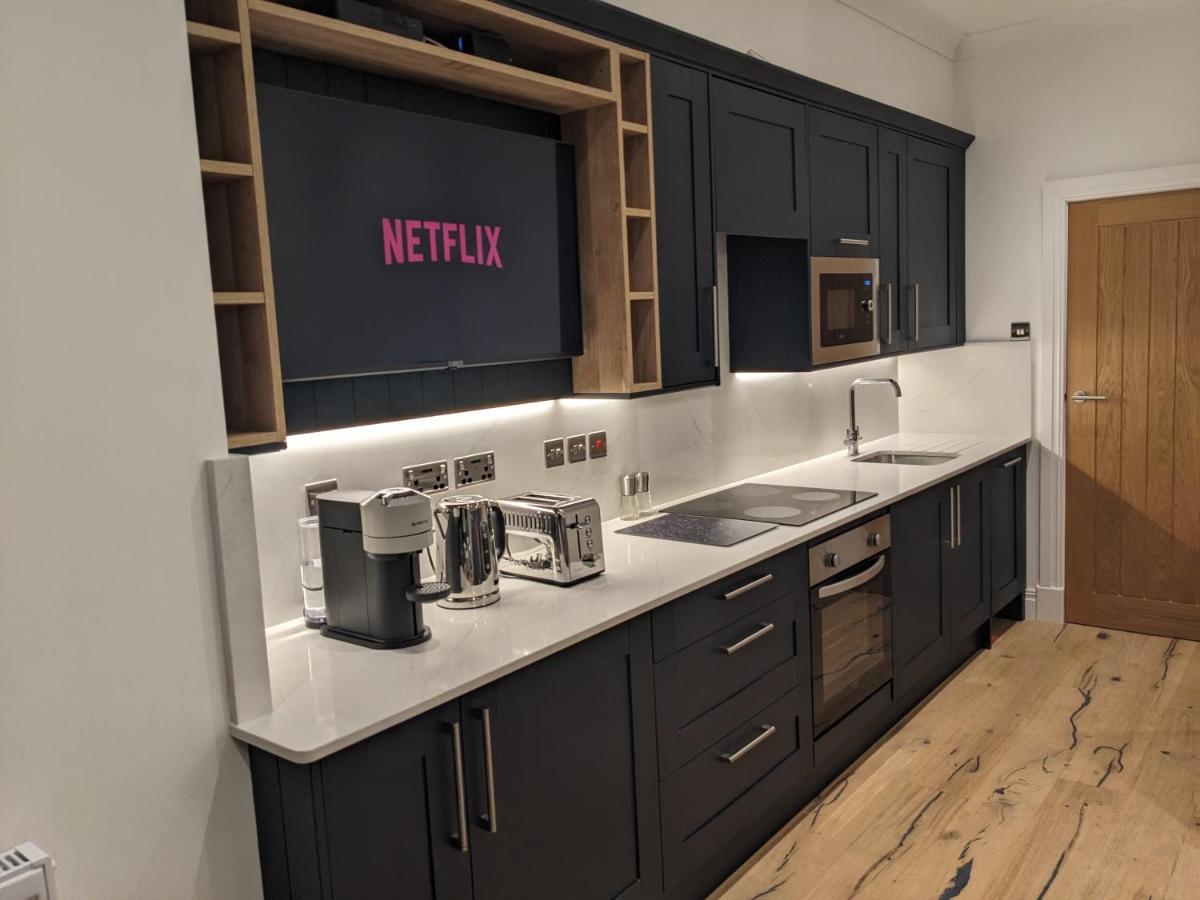 Modern Aptmt, 2 Stops To Central London, Smart Lock, Netflix Ealing Exterior photo